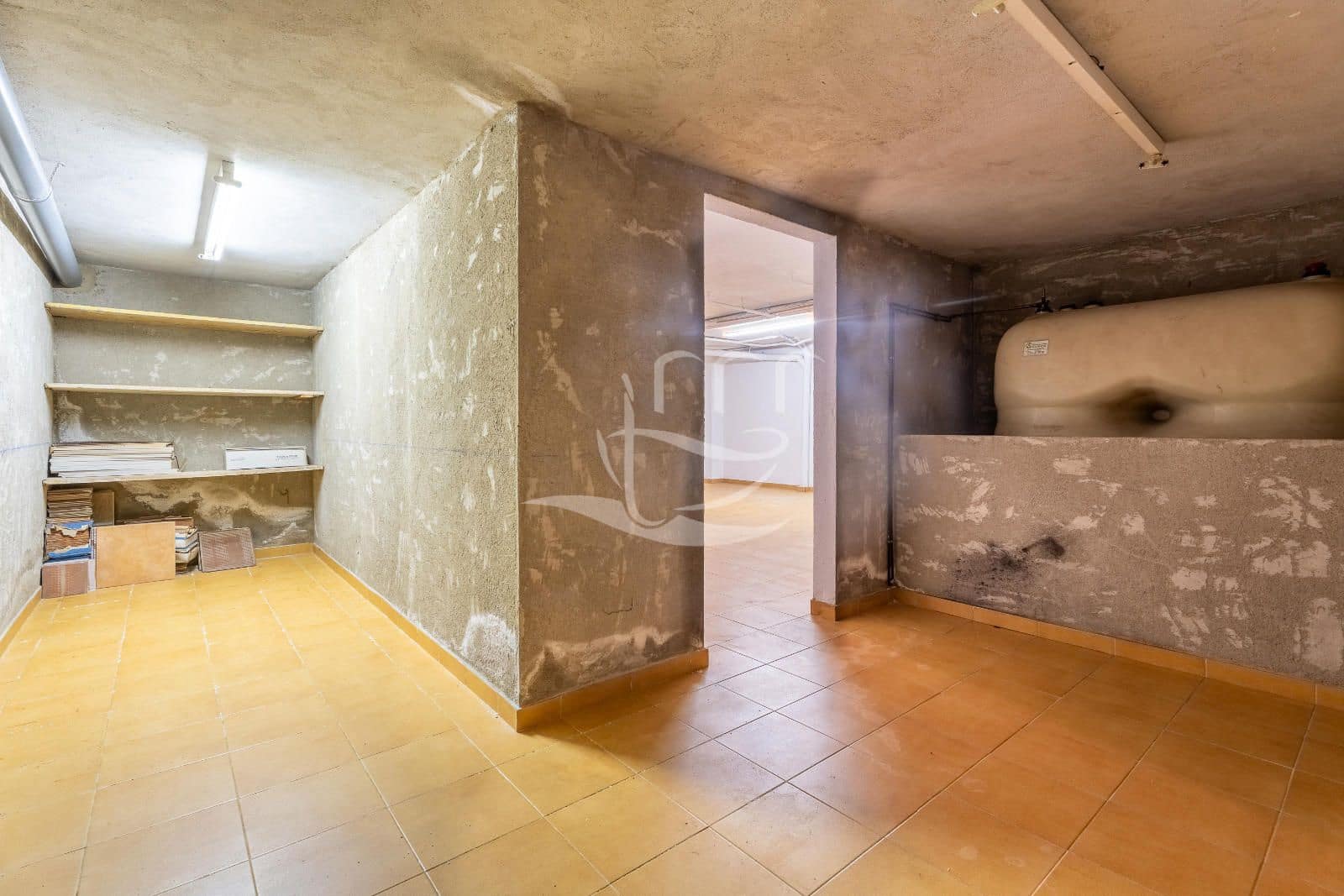 4 bedroom Townhouse for sale in Mont-ras with garage - € 625,000 (Ref: 10012539)