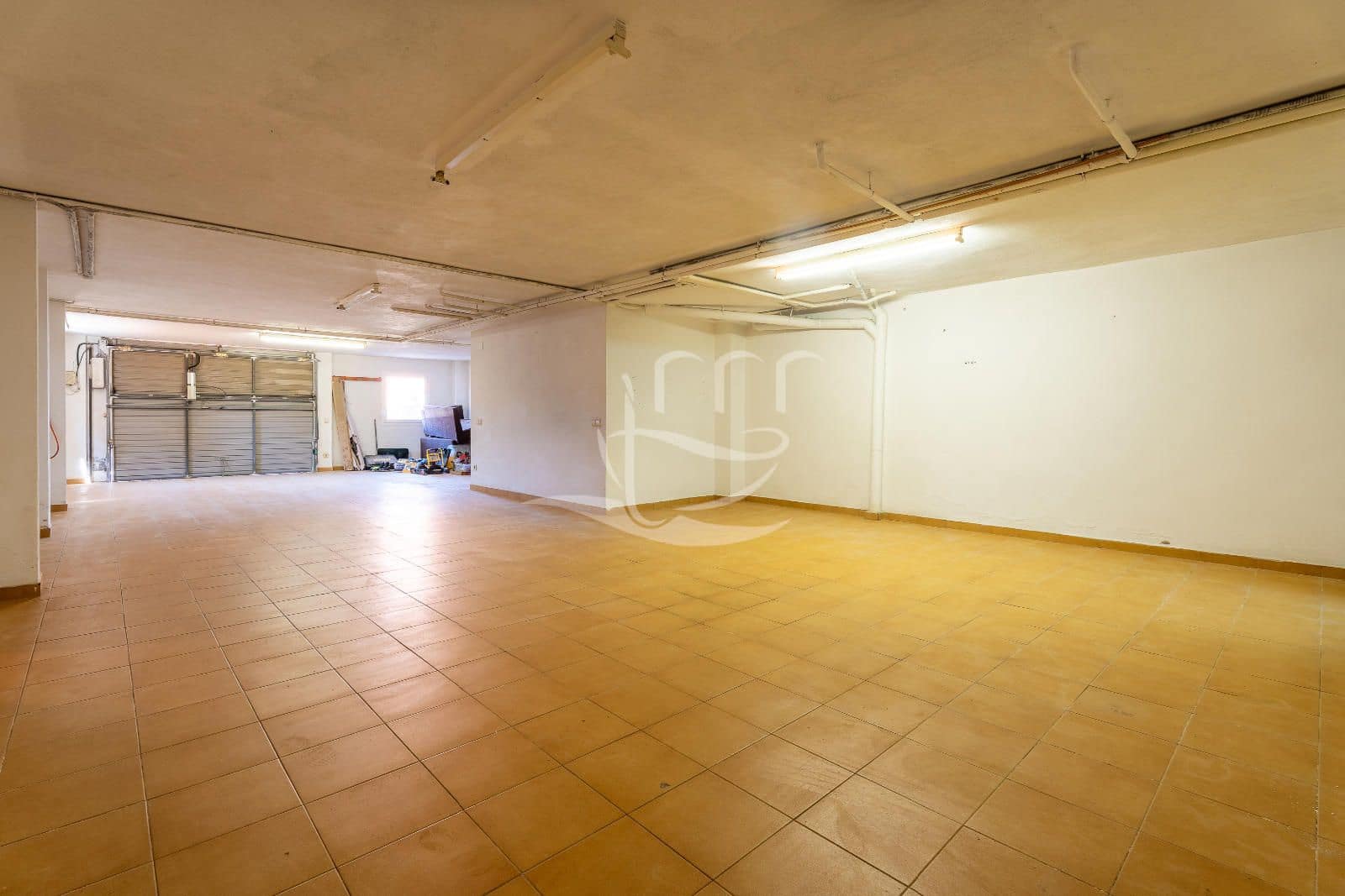 4 bedroom Townhouse for sale in Mont-ras with garage - € 625,000 (Ref: 10012539)