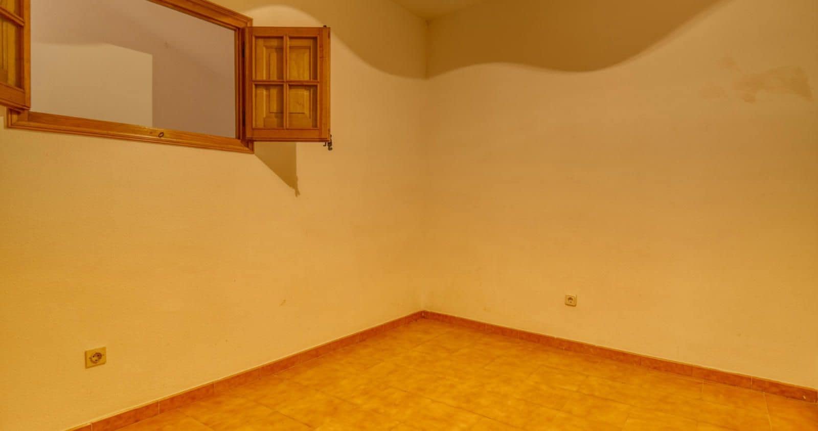 4 quarto Moradia para venda em Palafrugell - 380 000 € (Ref: 10132164)