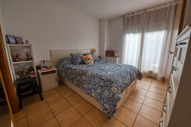 Casa de 4 habitaciones en Palafrugell en venta con garaje - 385.000 € (Ref: 10141319)