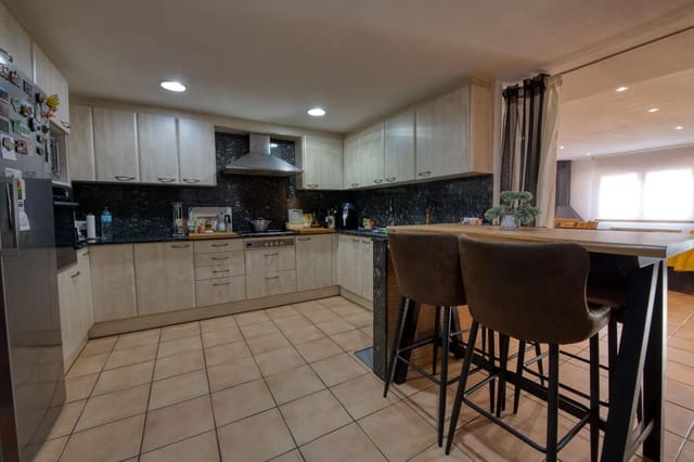 Casa de 4 habitaciones en Palafrugell en venta con garaje - 385.000 € (Ref: 10141319)