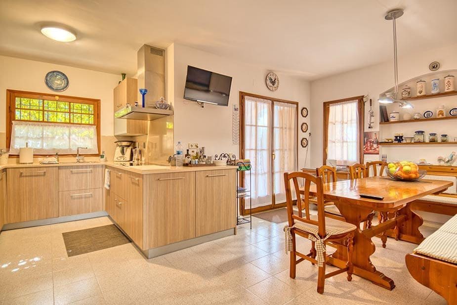 6 soveværelse Villa til salg i Tamariu med swimmingpool garage - € 1.200.000 (Ref: 7800688)