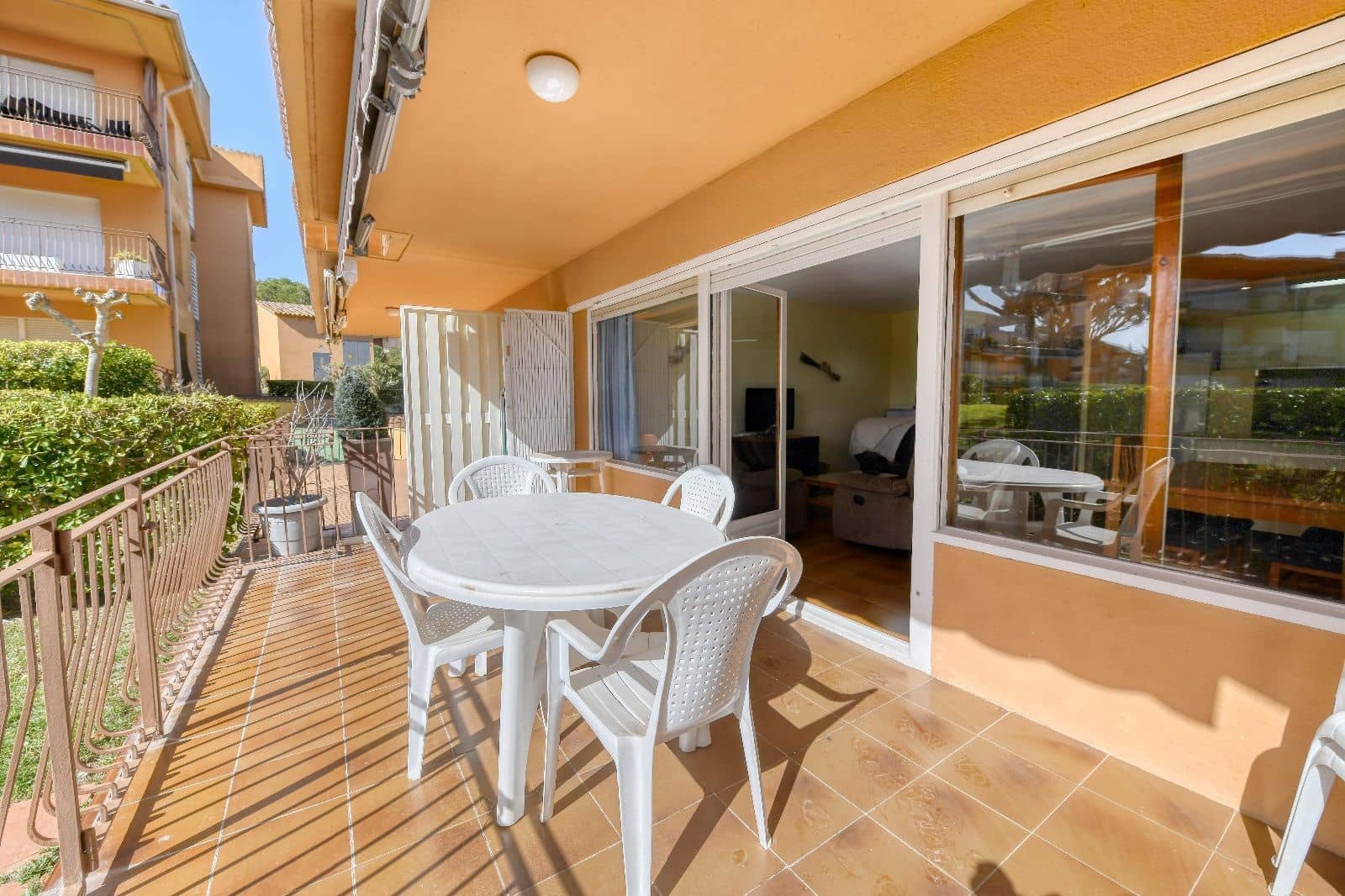 2 soverom Leilighet til salgs i Calella de Palafrugell med svømmebasseng garasje - € 420 000 (Ref: 8134445)