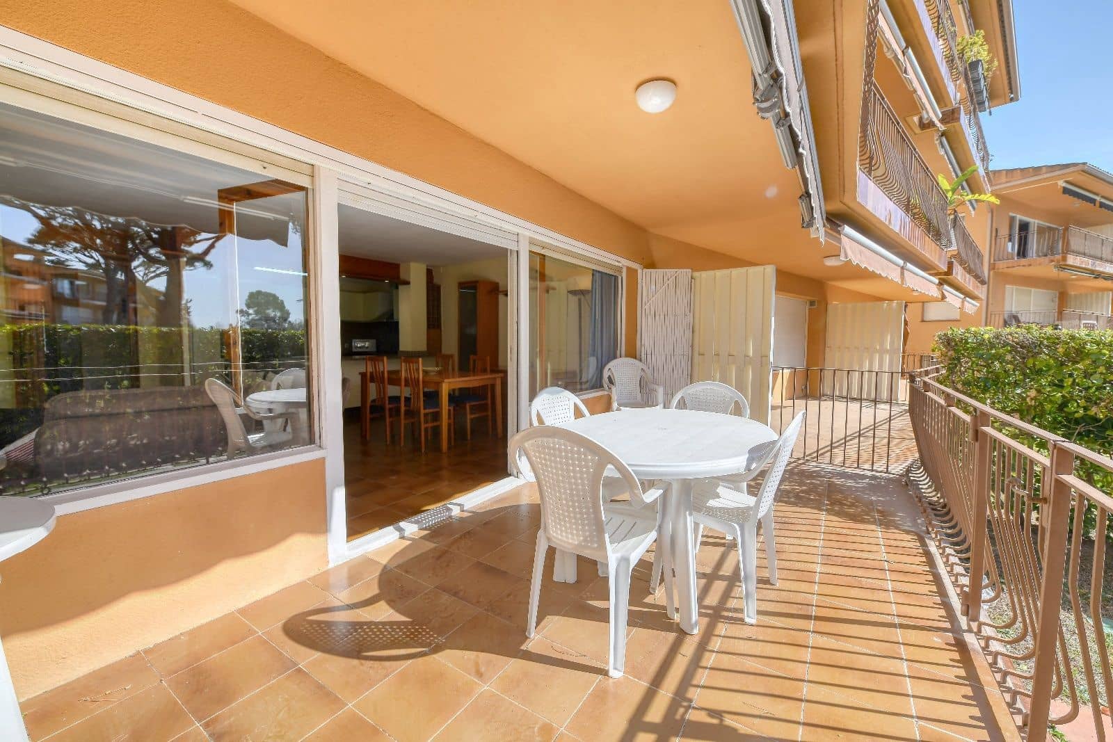 2 soverom Leilighet til salgs i Calella de Palafrugell med svømmebasseng garasje - € 420 000 (Ref: 8134445)