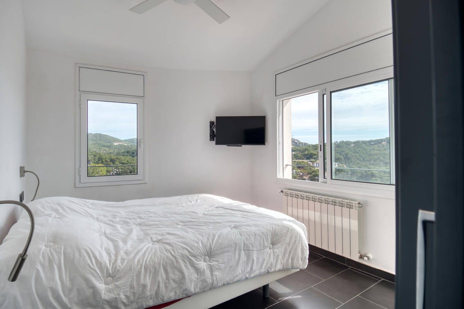 4 soveværelse Villa til salg i Tamariu med swimmingpool garage - € 1.300.000 (Ref: 8489315)