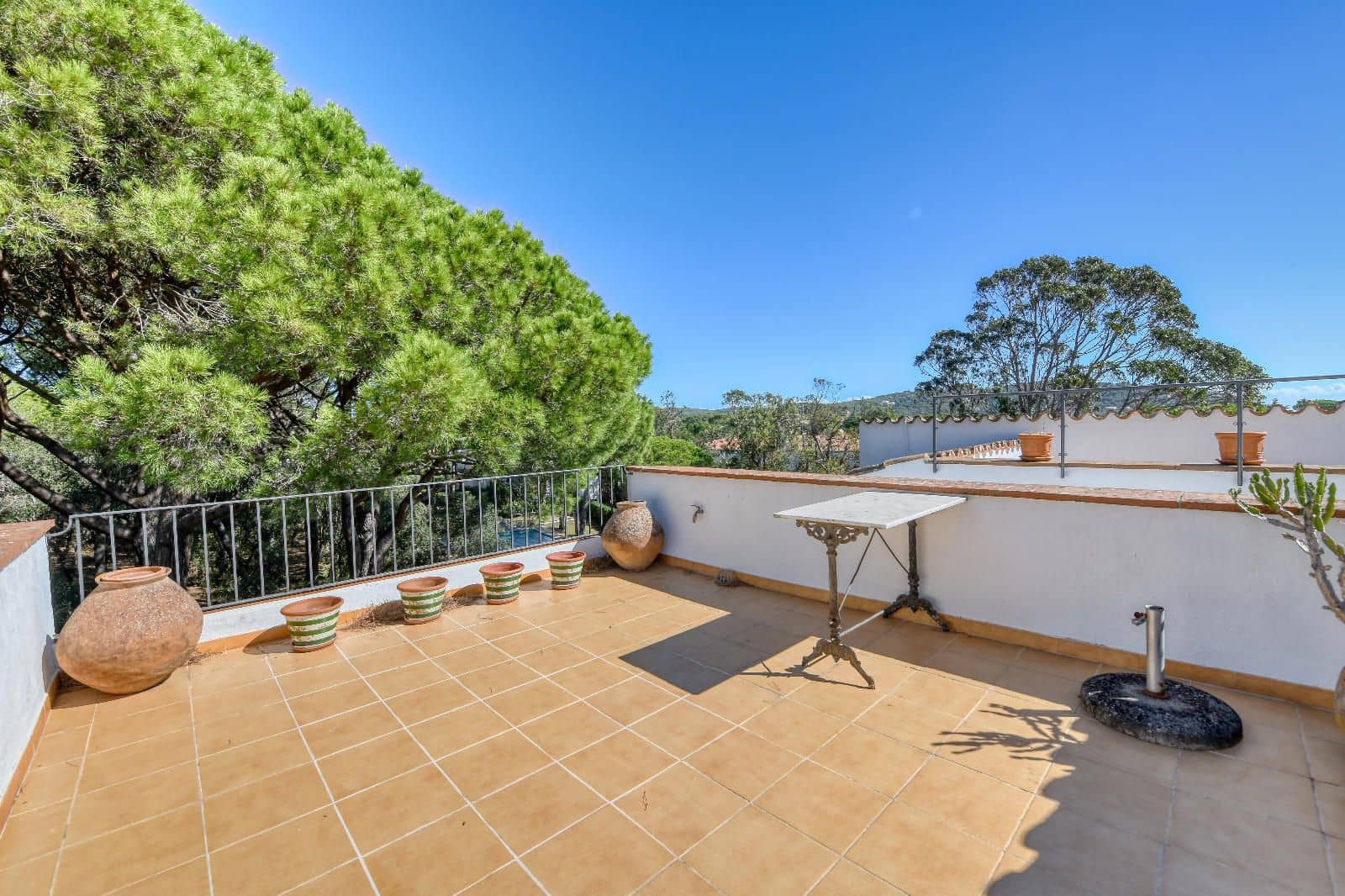 2 soverom Penthouse til salgs i Calella de Palafrugell med svømmebasseng - € 425 000 (Ref: 8526145)