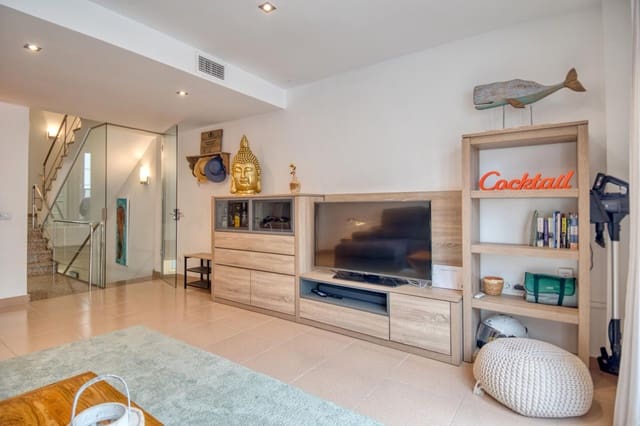 4 soverom Hus til salgs i Tamariu, Palafrugell - € 500 000 (Ref: 8693271)