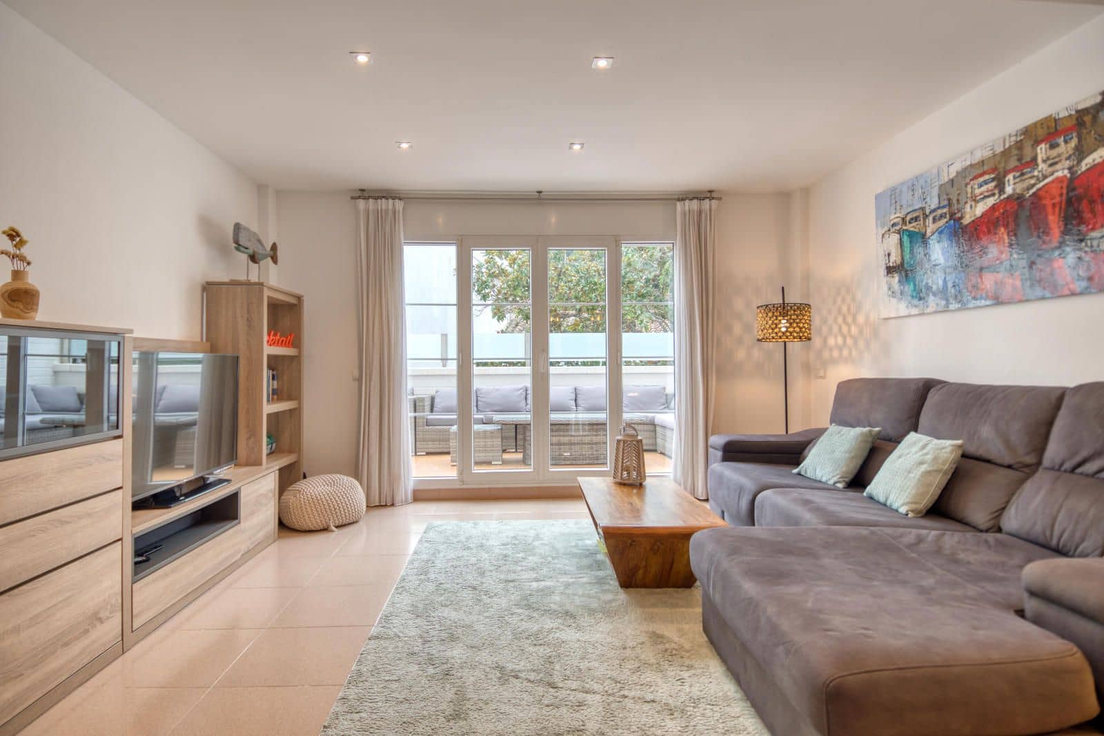 4 soveværelse Byhus til salg i Tamariu - € 500.000 (Ref: 8693271)