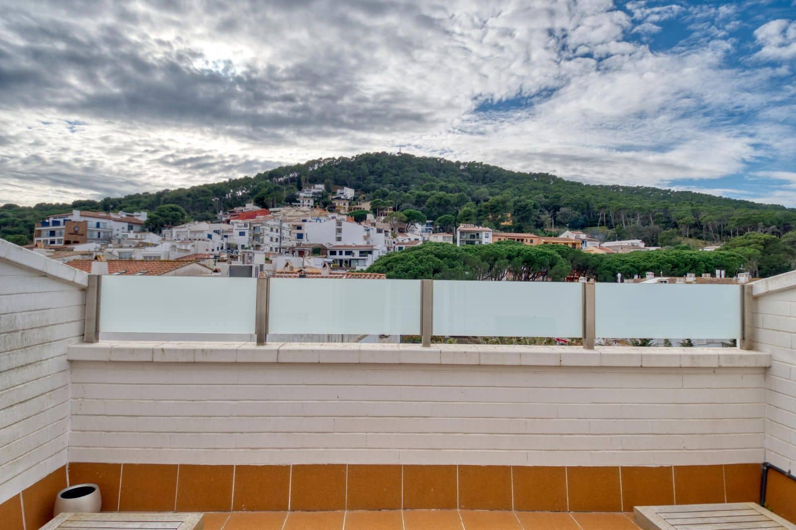 4 soveværelse Byhus til salg i Tamariu - € 500.000 (Ref: 8693271)