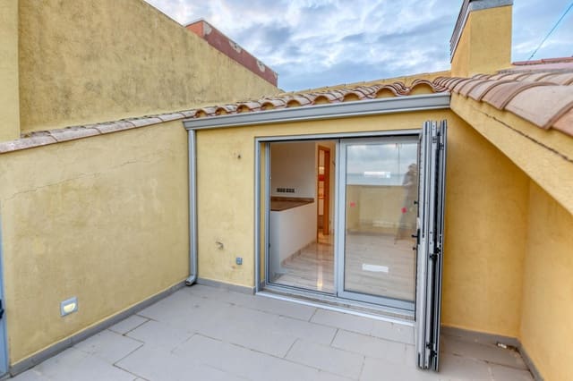 Piso de 2 habitaciones en Palamós en venta - 315.000 € (Ref: 8758543)