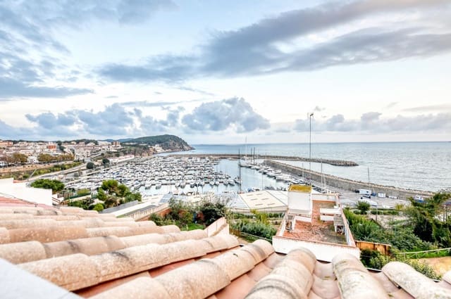 Piso de 2 habitaciones en Palamós en venta - 315.000 € (Ref: 8758543)