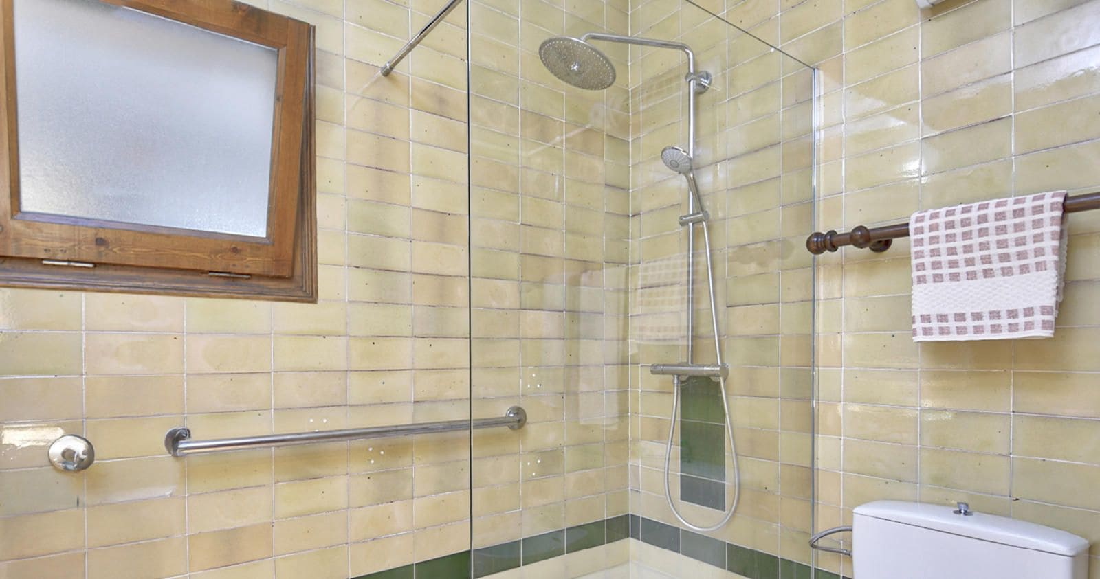 3 soverom Villa til salgs i Regencos med garasje - € 420 000 (Ref: 8951065)