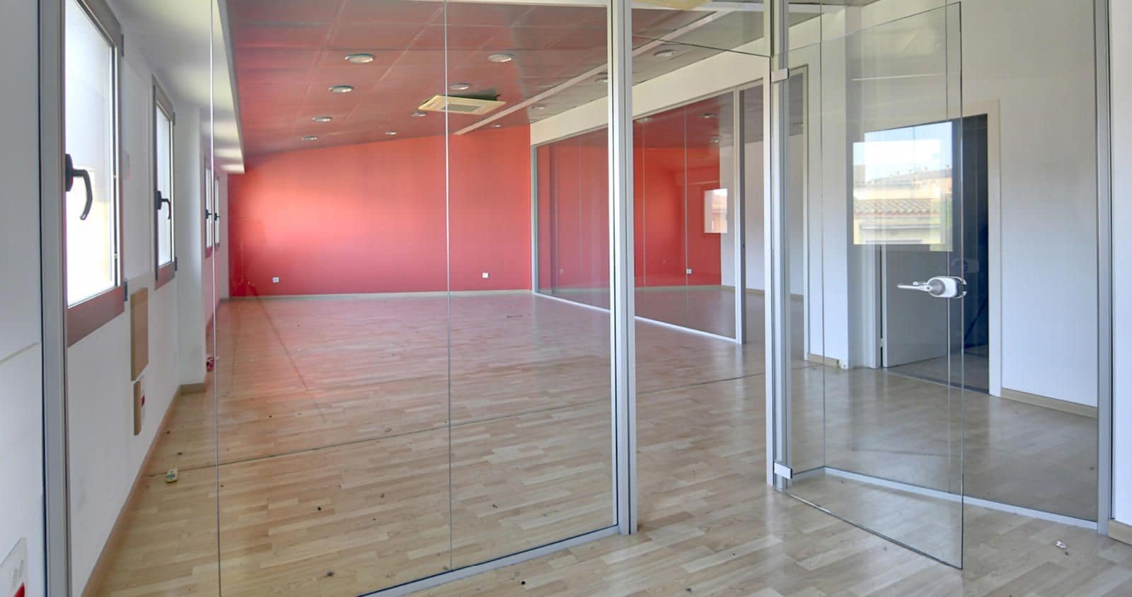 Erhverv til salg i Palafrugell - € 85.000 (Ref: 8977680)