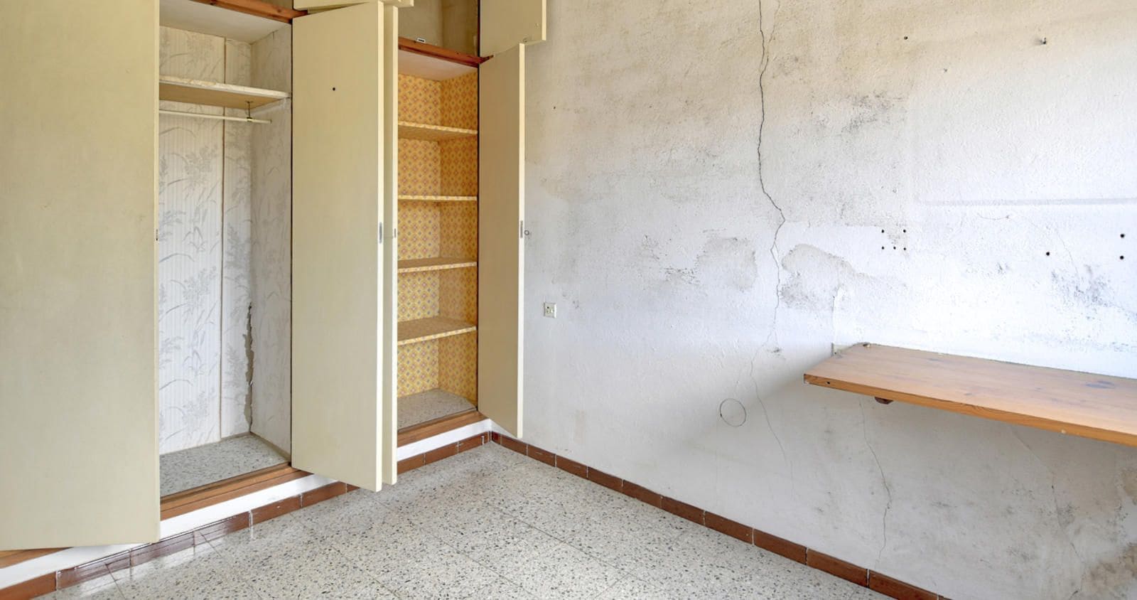 Villa til salgs i Palafrugell - € 280 000 (Ref: 9000175)