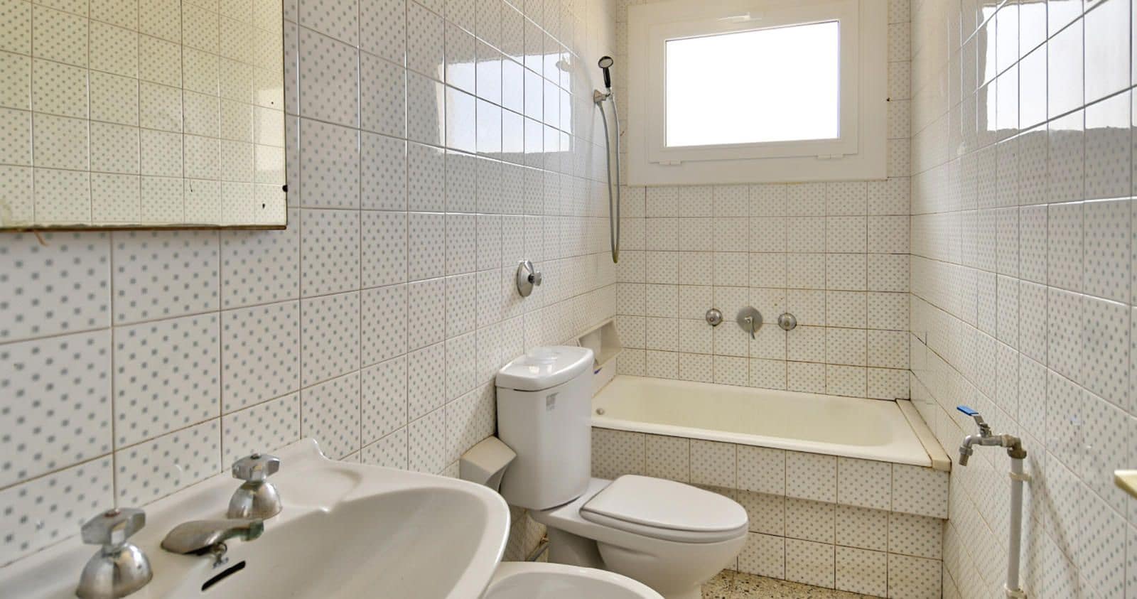 Villa til salgs i Palafrugell - € 280 000 (Ref: 9000175)