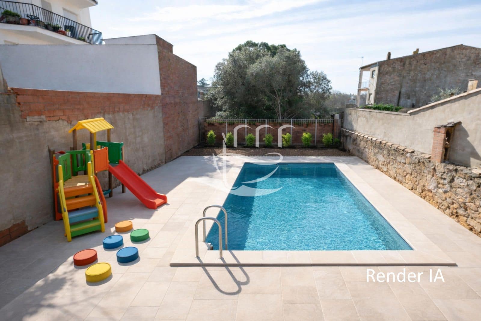 4 bedroom Villa for sale in Palafrugell - € 295,000 (Ref: 9000175)