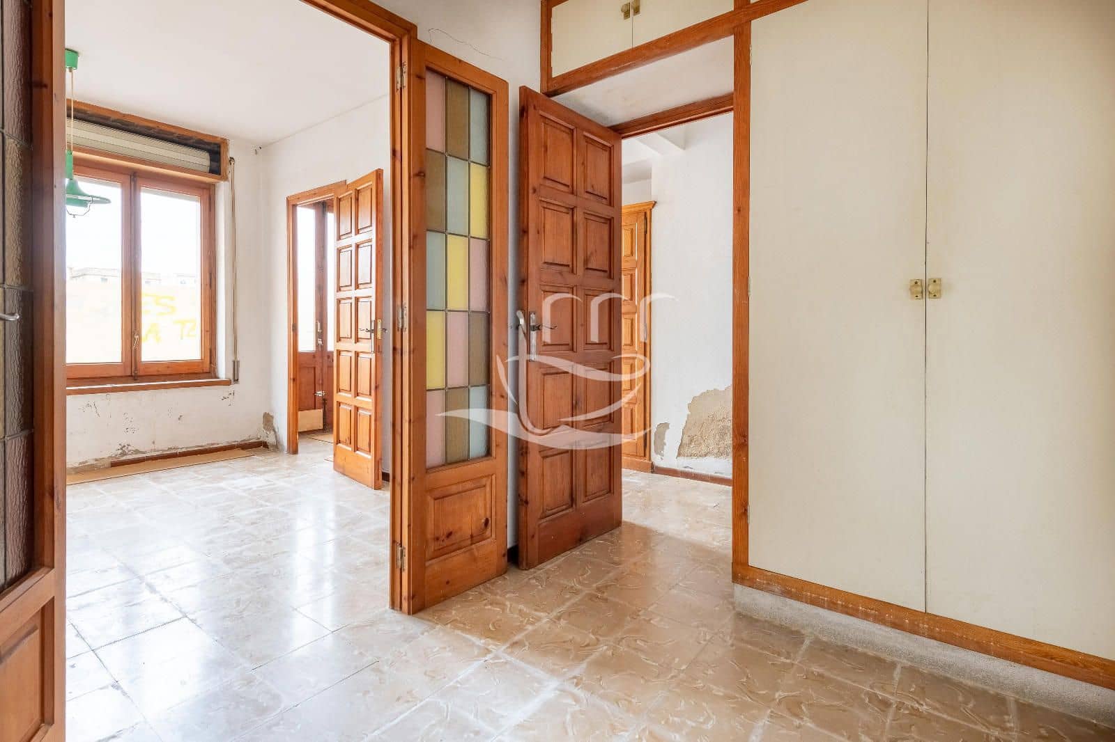 4 bedroom Villa for sale in Palafrugell - € 295,000 (Ref: 9000175)