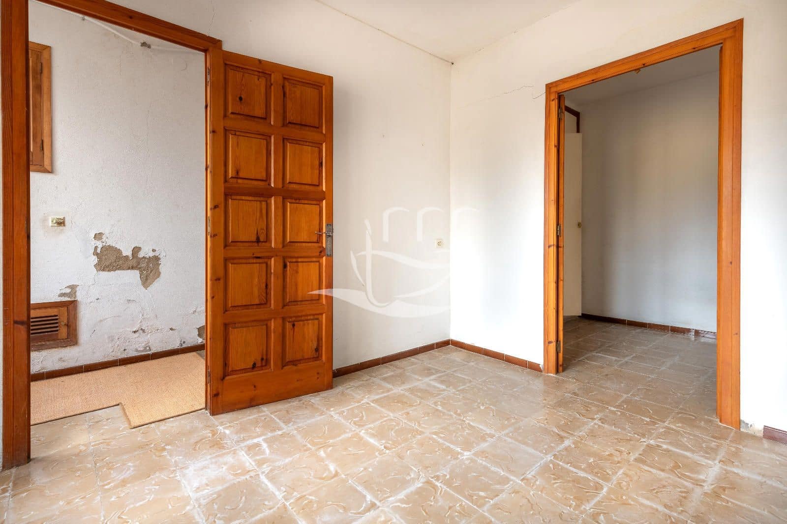 4 bedroom Villa for sale in Palafrugell - € 295,000 (Ref: 9000175)