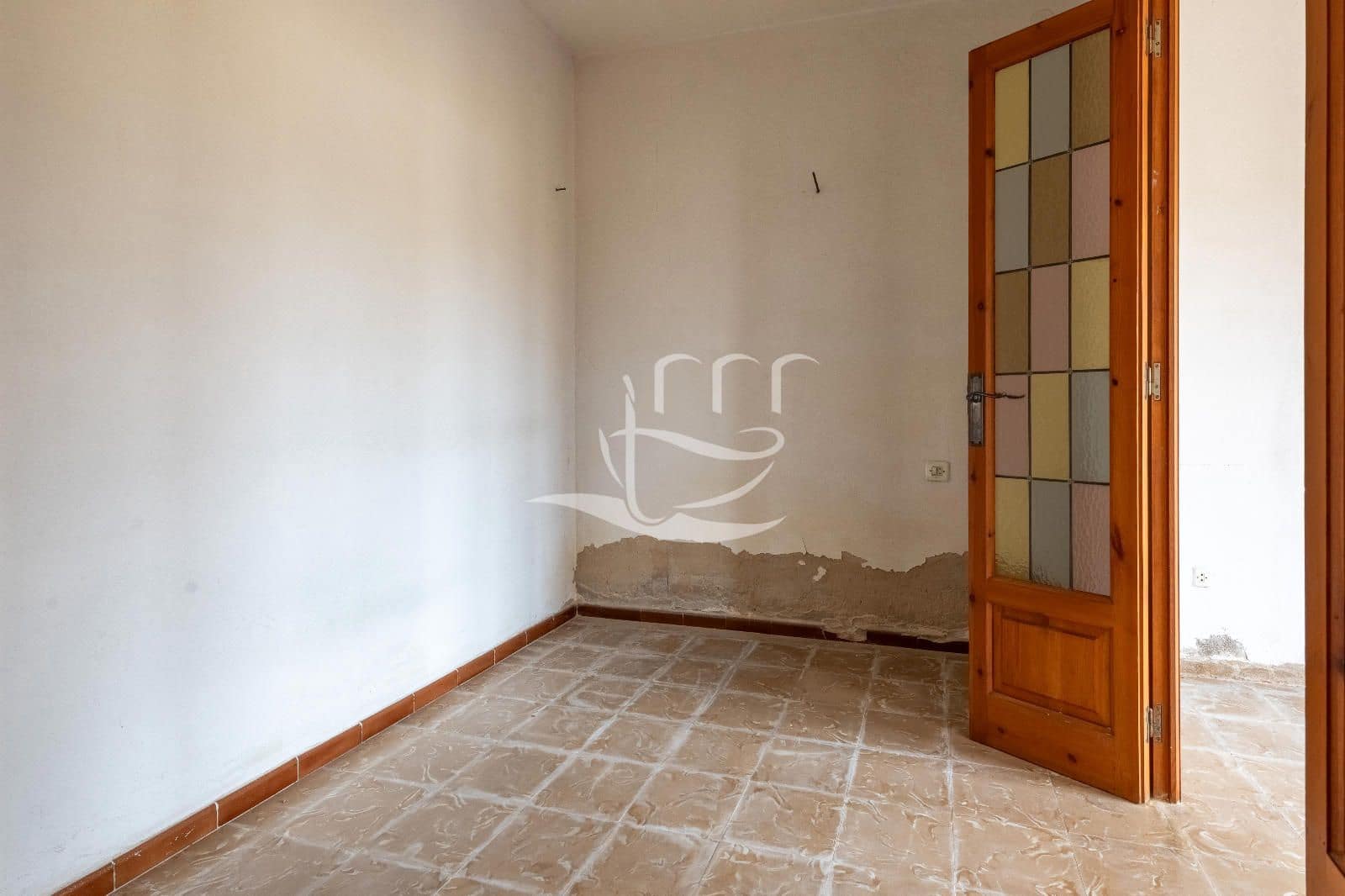 4 bedroom Villa for sale in Palafrugell - € 295,000 (Ref: 9000175)