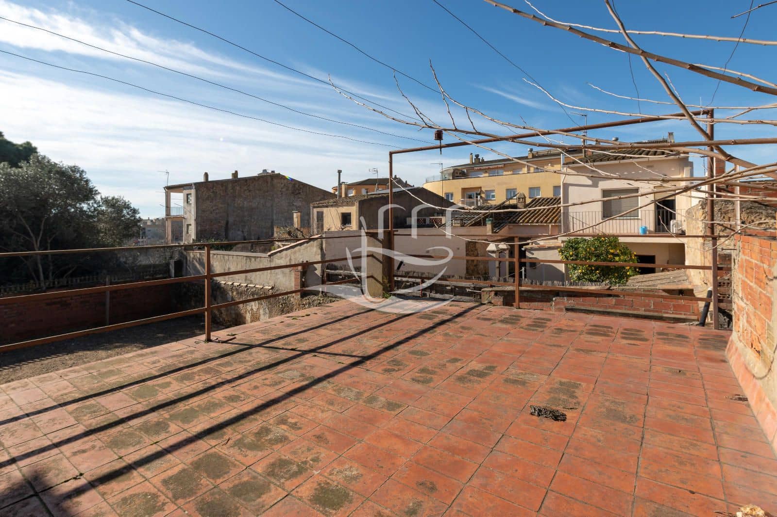 4 bedroom Villa for sale in Palafrugell - € 295,000 (Ref: 9000175)