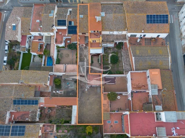 4 bedroom Villa for sale in Palafrugell - € 295,000 (Ref: 9000175)