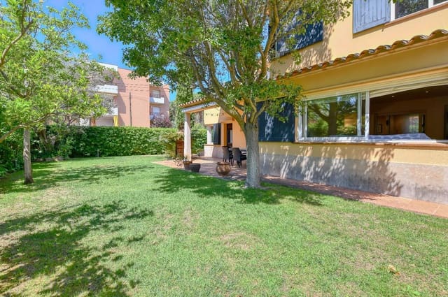 6 chambre Villa/Maison à vendre à Calella de Palafrugell, Palafrugell avec garage - 900 000 € (Ref: 9065538)