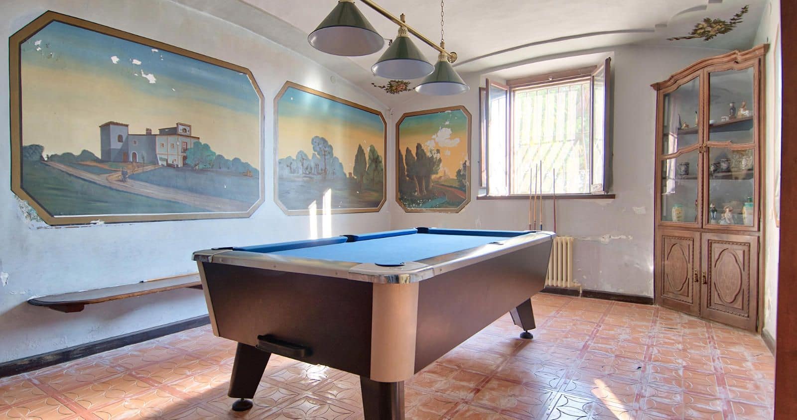 7 soveværelse Villa til salg i Llambilles - € 1.200.000 (Ref: 9095567)