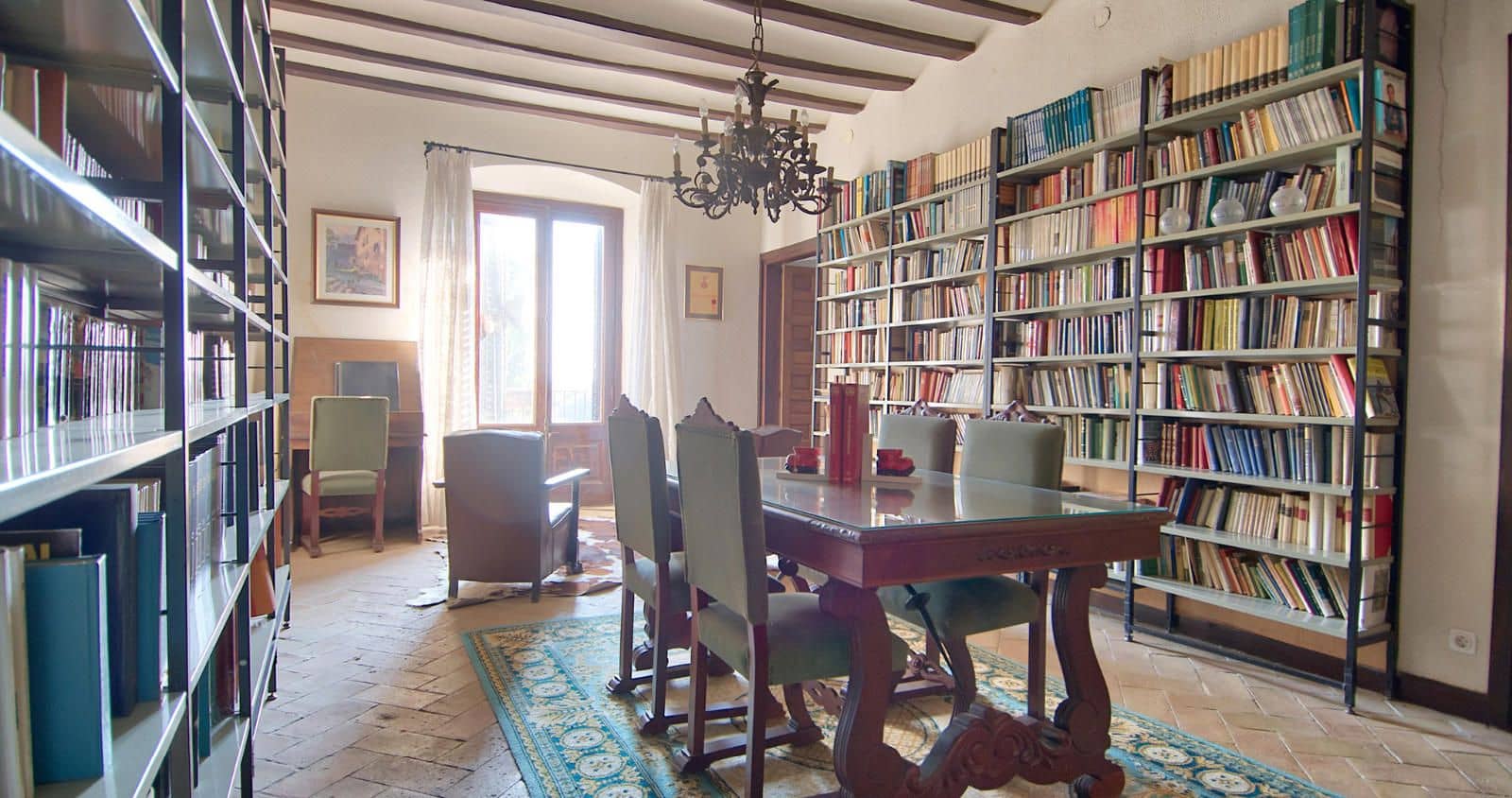 7 soveværelse Villa til salg i Llambilles - € 1.200.000 (Ref: 9095567)