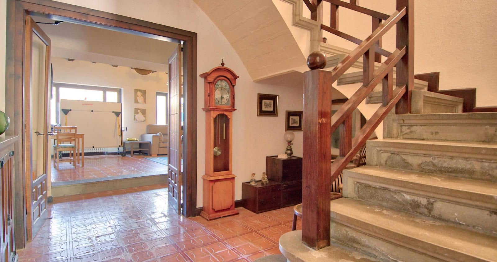 7 soveværelse Villa til salg i Llambilles - € 1.200.000 (Ref: 9095567)