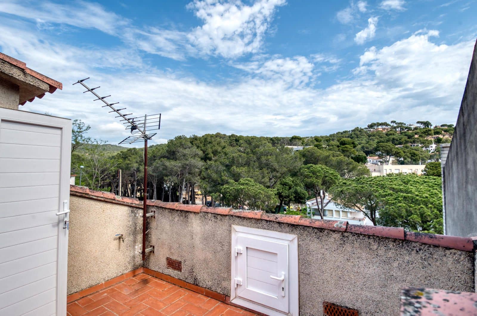 3 soveværelse Villa til salg i Tamariu med garage - € 475.000 (Ref: 9110969)