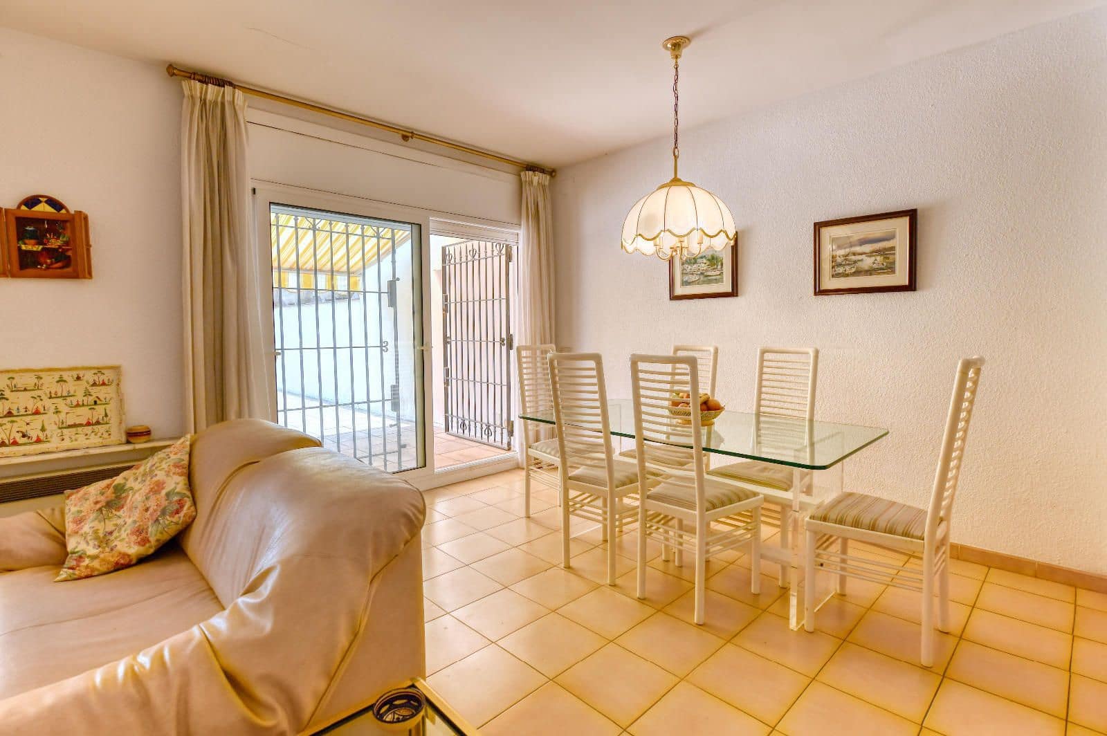 4 soveværelse Lejlighed til salg i Calella de Palafrugell med garage - € 890.000 (Ref: 9185975)