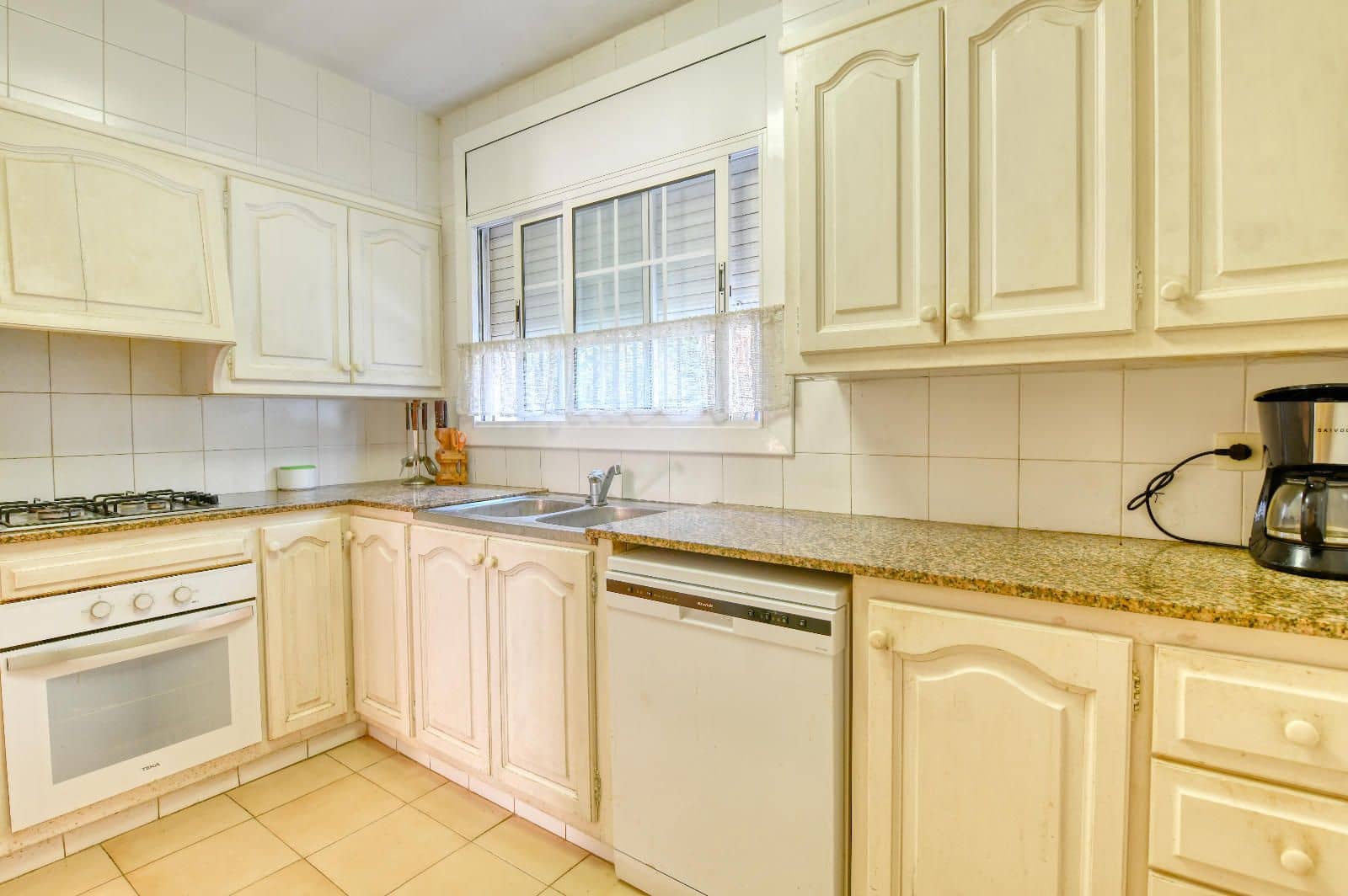 4 soveværelse Lejlighed til salg i Calella de Palafrugell med garage - € 890.000 (Ref: 9185975)