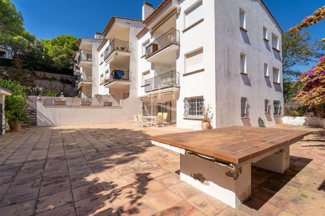 Piso de 4 habitaciones en Calella de Palafrugell, Palafrugell en venta con garaje - 780.000 € (Ref: 9185975)