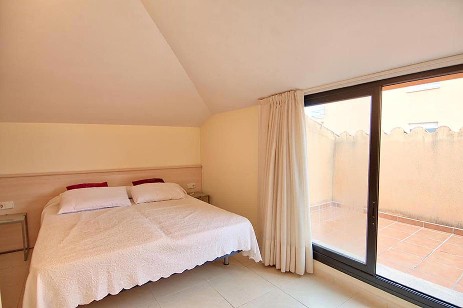 2 soveværelse Penthouse til salg i Palafrugell - € 250.000 (Ref: 9274972)