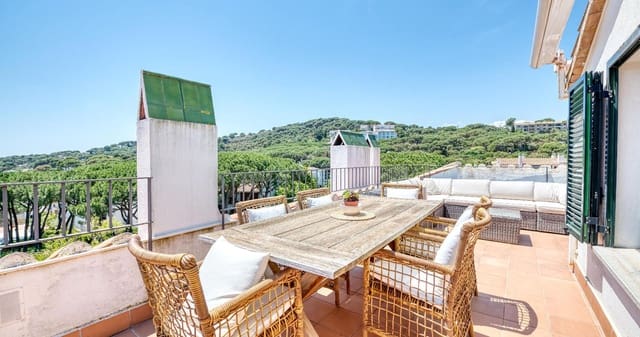 4 soverom Penthouse til salgs i Calella de Palafrugell, Palafrugell med svømmebasseng garasje - € 890 000 (Ref: 9279591)