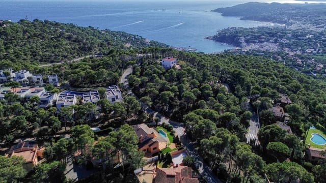 5 makuuhuone Huvila myytävänä paikassa Llafranc, Palafrugell mukana uima-altaan 
autotalli - 1 750 000 € (Ref: 9296380)