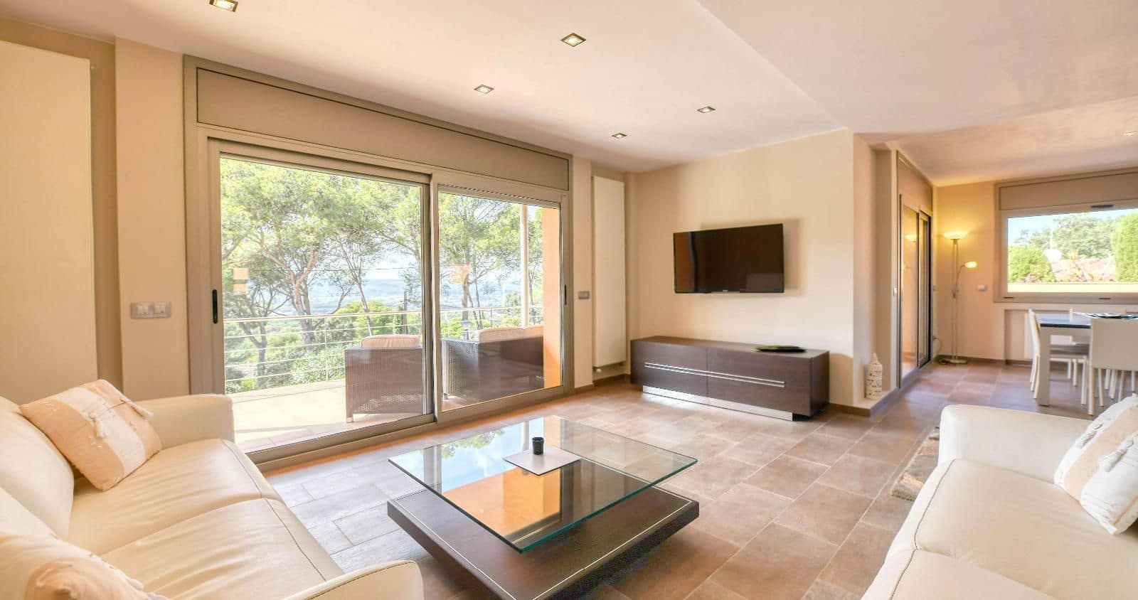 5 bedroom Villa for sale in Llafranc with pool garage - € 1,750,000 (Ref: 9296380)