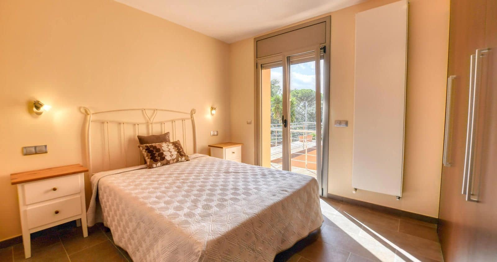 5 bedroom Villa for sale in Llafranc with pool garage - € 1,750,000 (Ref: 9296380)