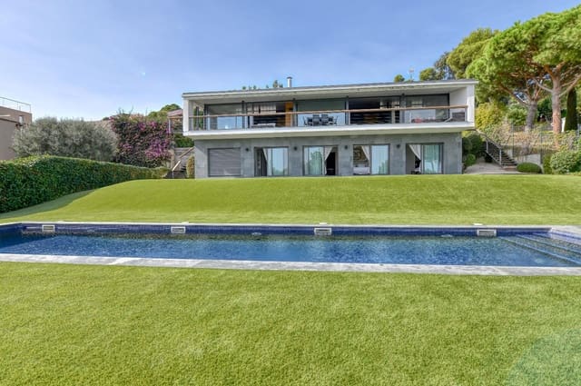 5 bedroom Villa for rent in Sant Antoni de Calonge, Calonge i Sant Antoni with pool - € 7,091 (Ref: 9371157)