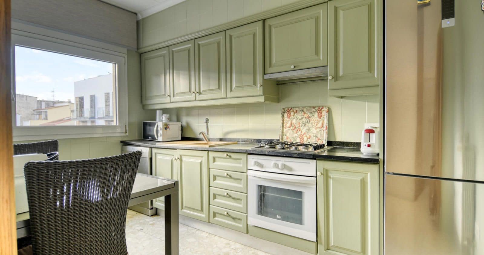 5 bedroom Villa for sale in Palamos with garage - € 590,000 (Ref: 9414576)