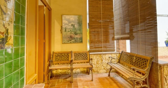 5 bedroom Villa for sale in Palamós with garage - € 590,000 (Ref: 9414576)