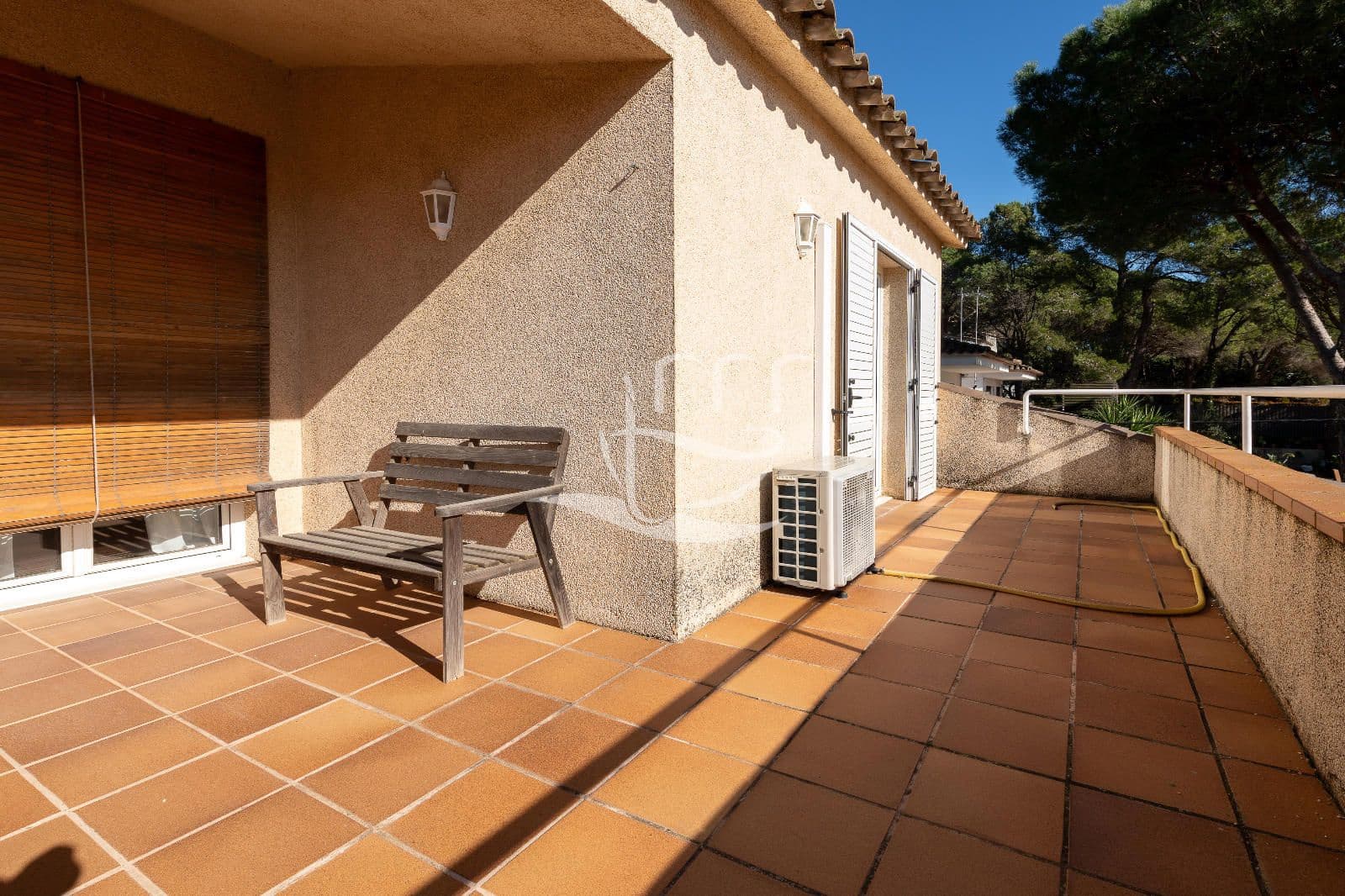 4 makuuhuone Huvila myytävänä paikassa Calella de Palafrugell mukana uima-altaan 
autotalli - 1 100 000 € (Ref: 9574893)