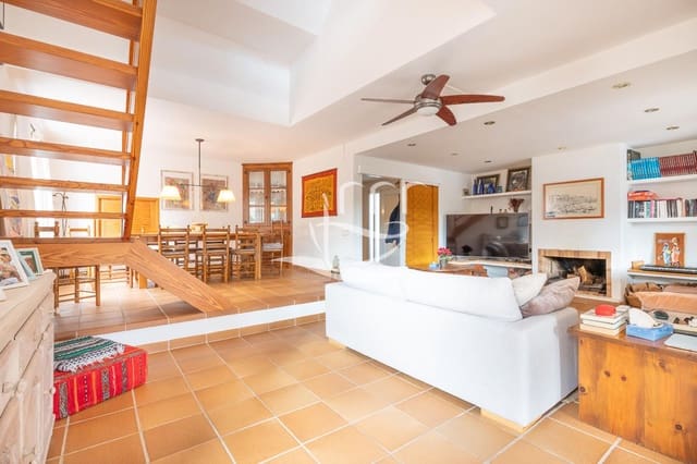 4 soverom Villa til salgs i Calella de Palafrugell, Palafrugell med svømmebasseng garasje - € 1 100 000 (Ref: 9574893)