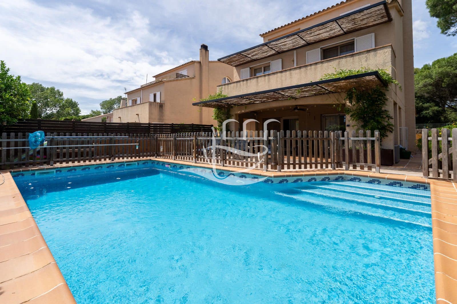 4 soveværelse Villa til salg i Calella de Palafrugell med swimmingpool garage - € 1.100.000 (Ref: 9574893)