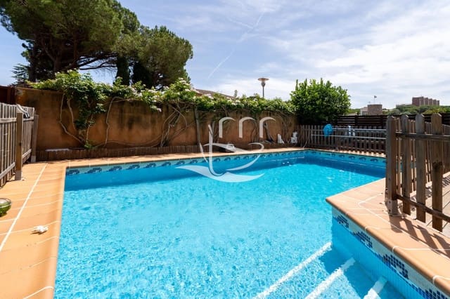 4 soverom Villa til salgs i Calella de Palafrugell, Palafrugell med svømmebasseng garasje - € 1 100 000 (Ref: 9574893)