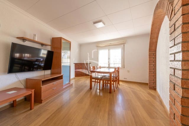 Piso de 3 habitaciones en Palamós en venta - 280.000 € (Ref: 9611967)