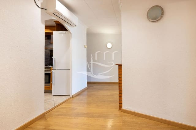 Piso de 3 habitaciones en Palamós en venta - 280.000 € (Ref: 9611967)