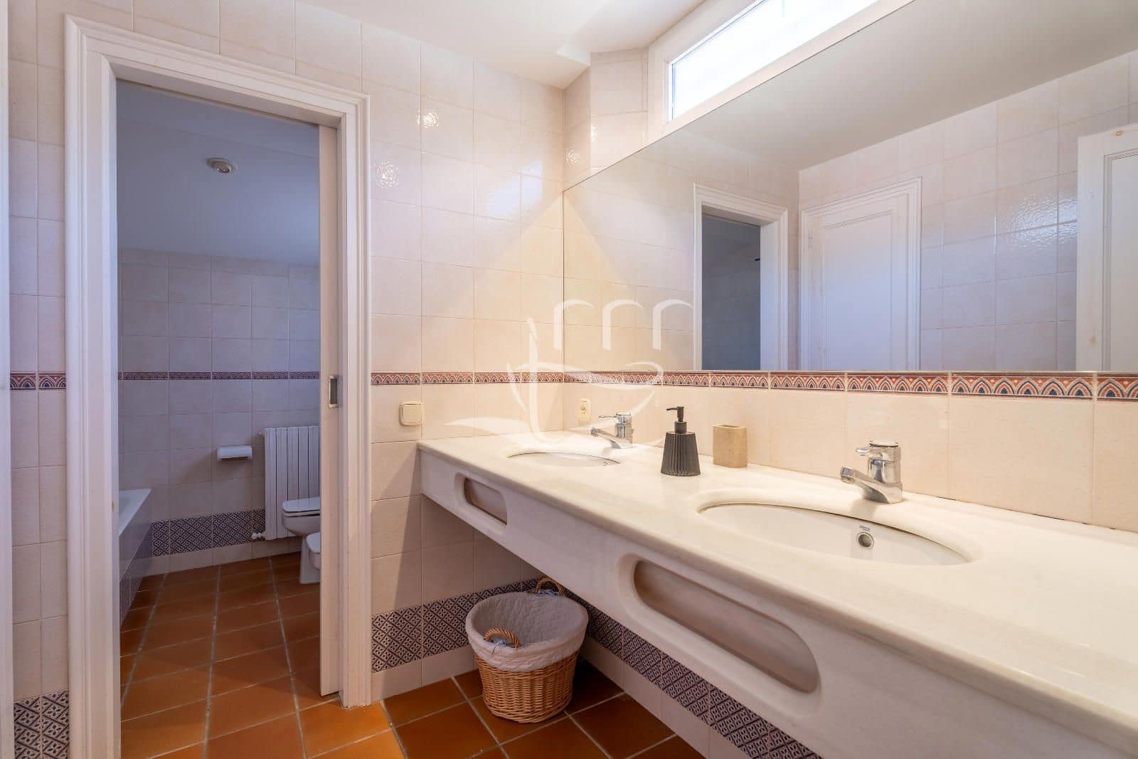 5 bedroom Villa for sale in Llafranc with garage - € 2,500,000 (Ref: 9723483)