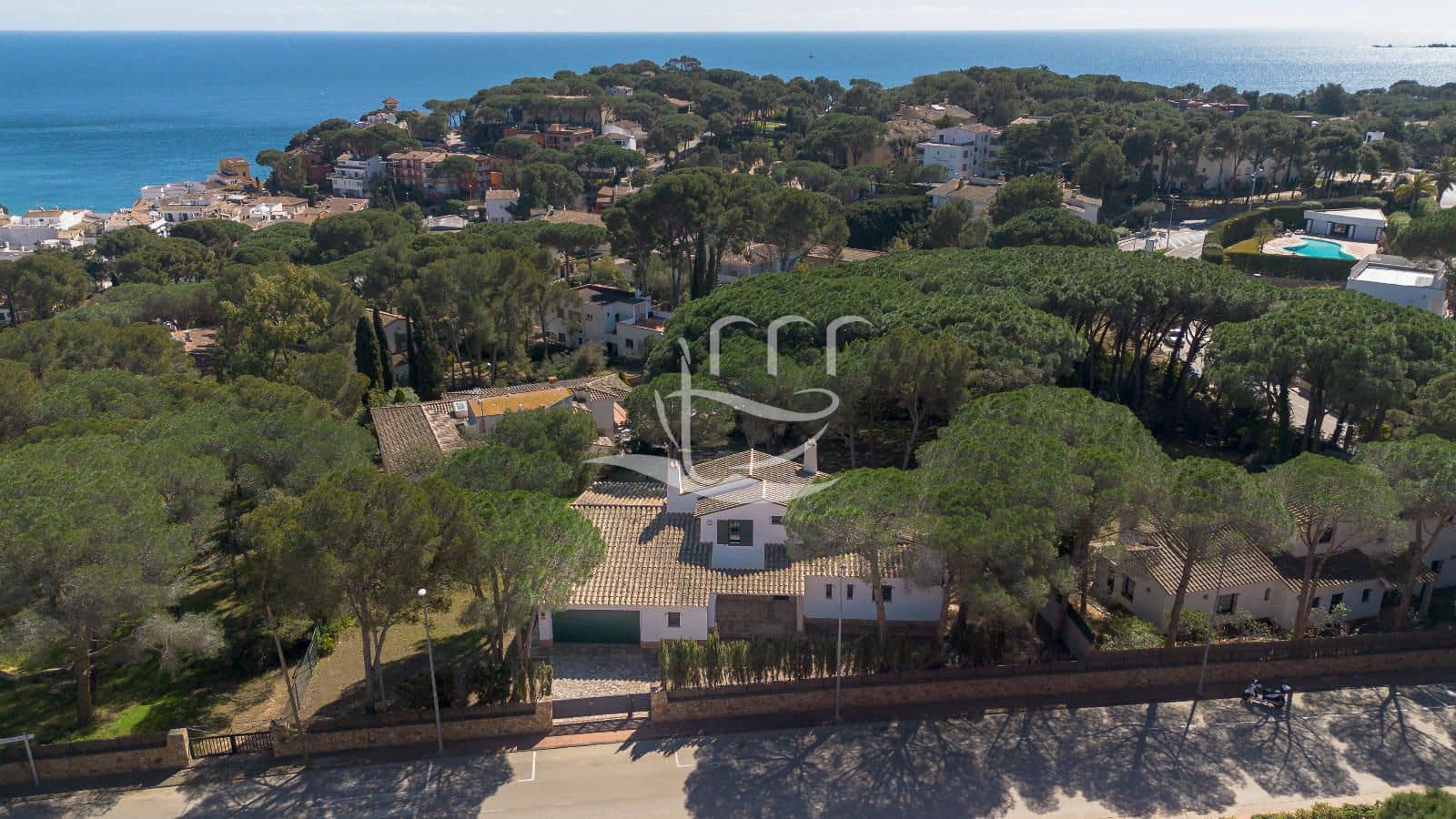 5 bedroom Villa for sale in Llafranc with garage - € 2,500,000 (Ref: 9723483)