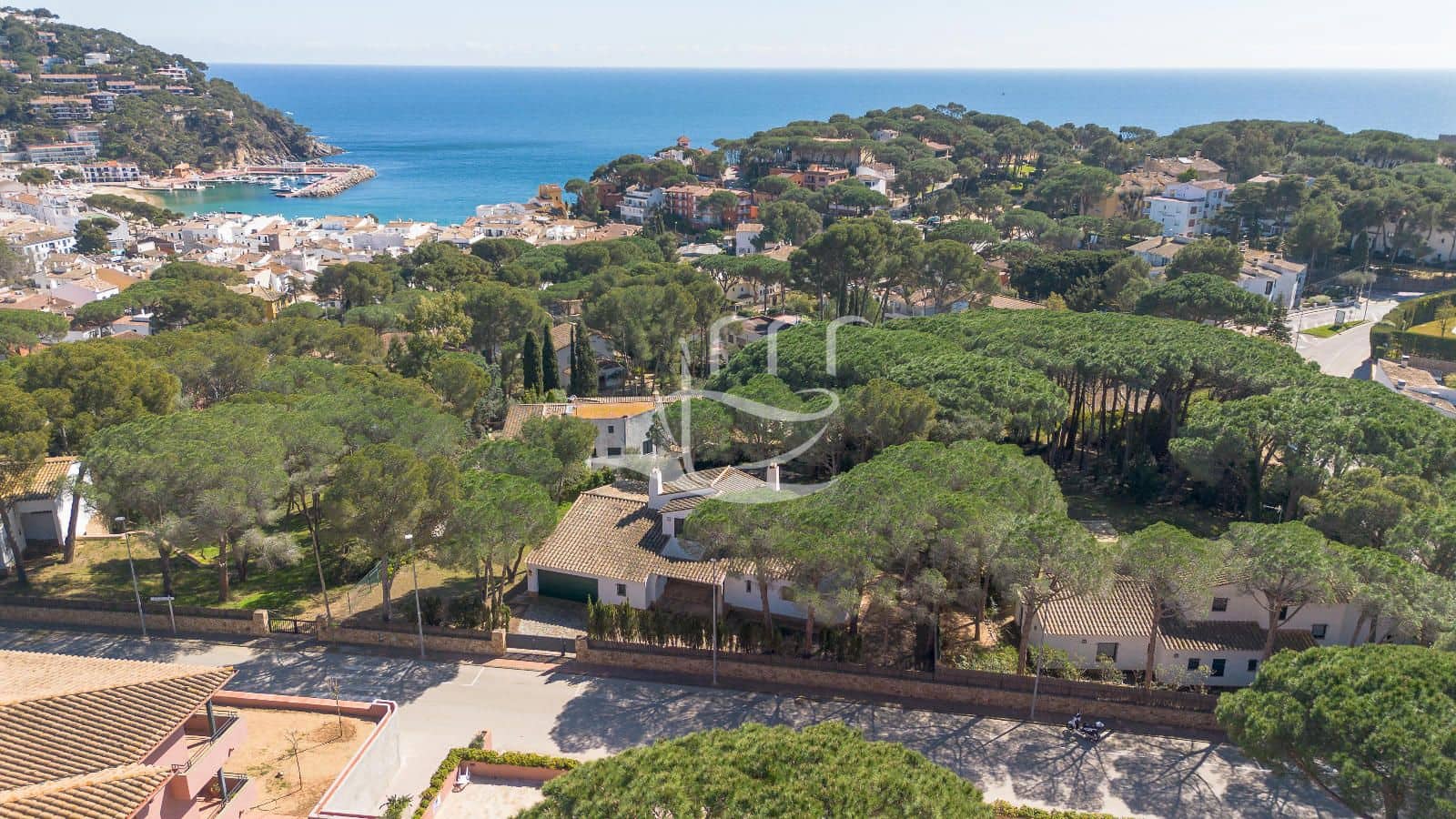 5 bedroom Villa for sale in Llafranc with garage - € 2,500,000 (Ref: 9723483)